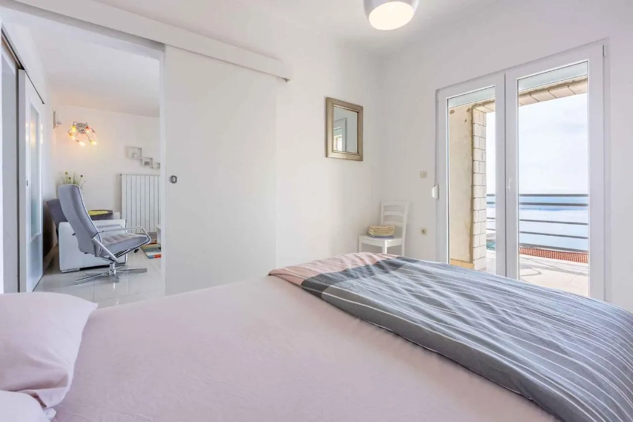 Apartment In Dramalj 39040 Croatia